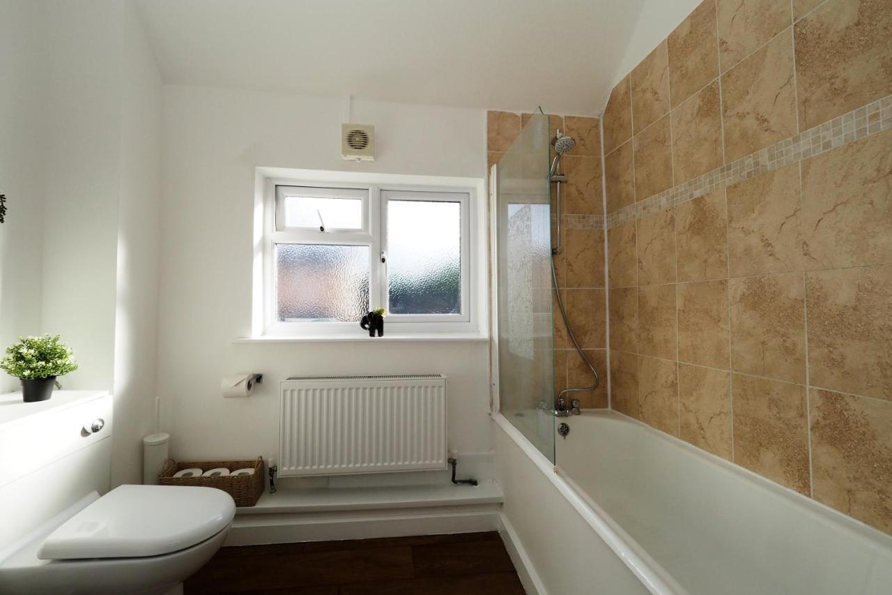 Home In Wellesbourne - Contractors - Families - Reduced Rates Esterno foto